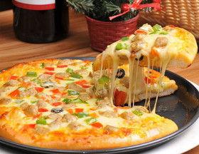 国产披萨的视频,本土美味，创新无限